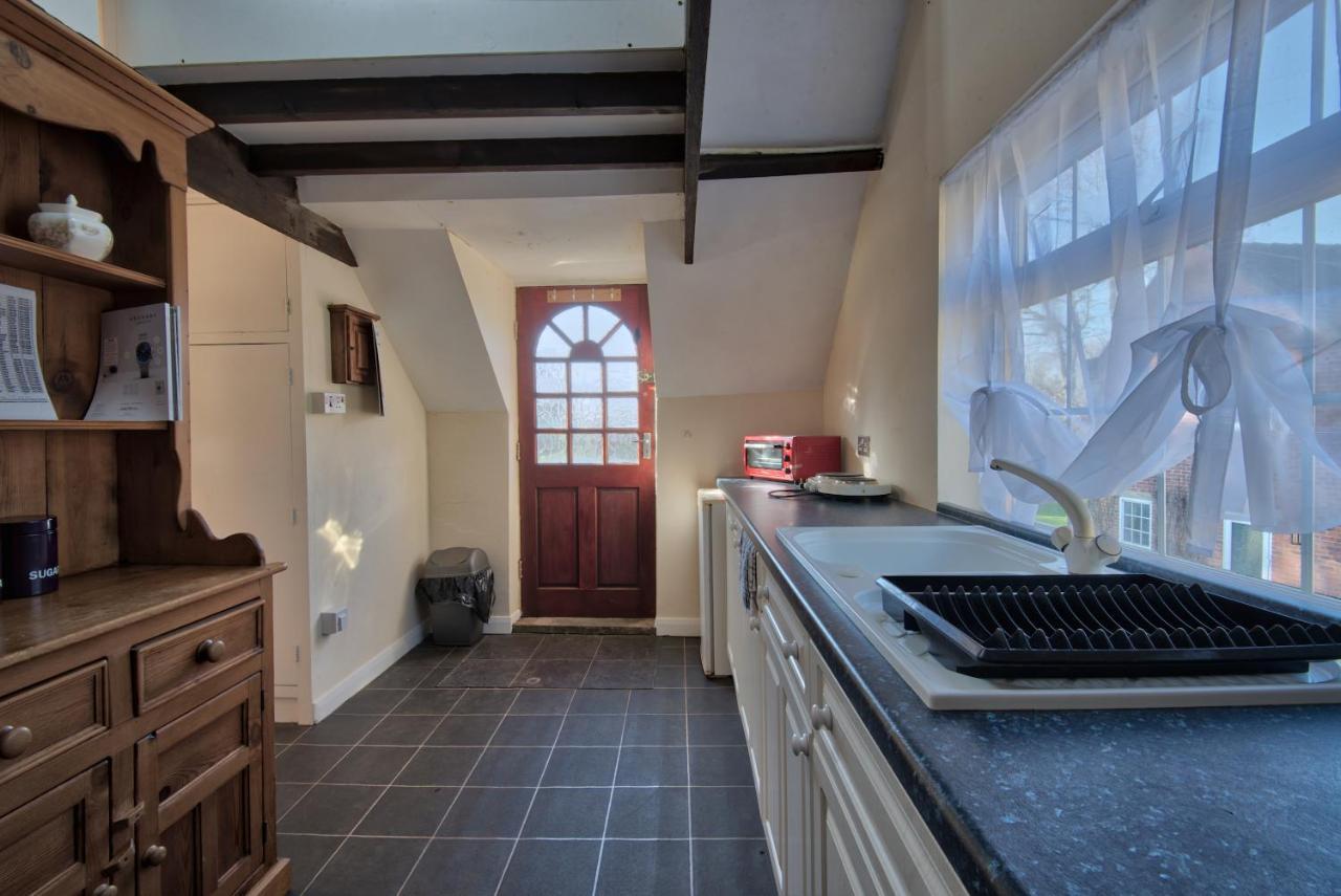 17Th-Century One Bed Studio With Parking & Garden! Elkesley エクステリア 写真